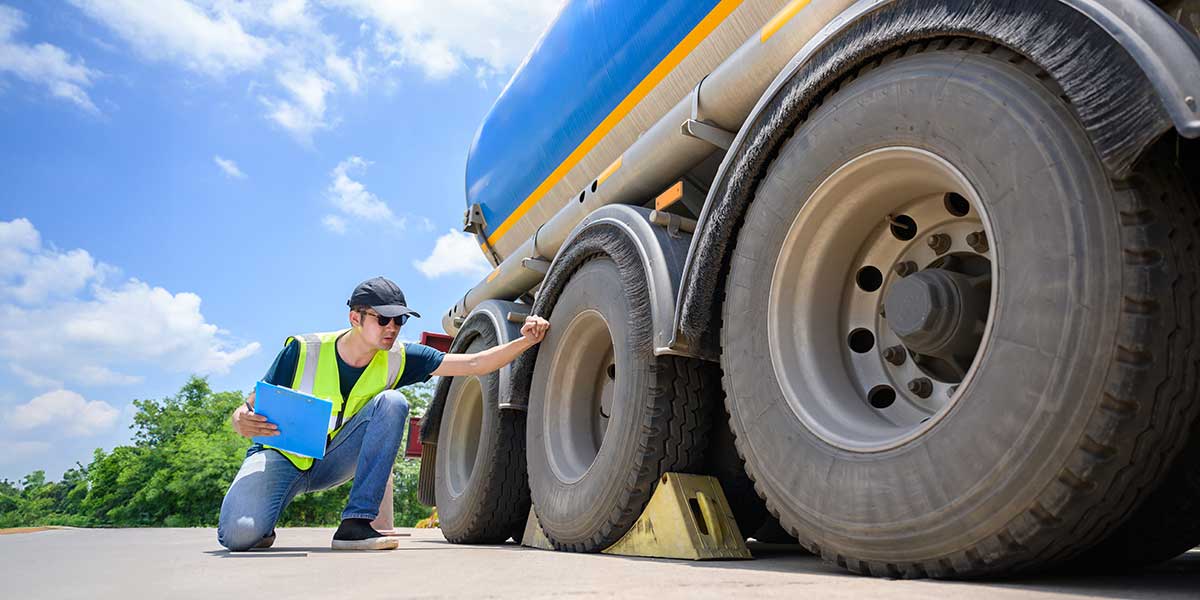 Reifenservice und Flottenprozesse In-Fleet / De-Fleet